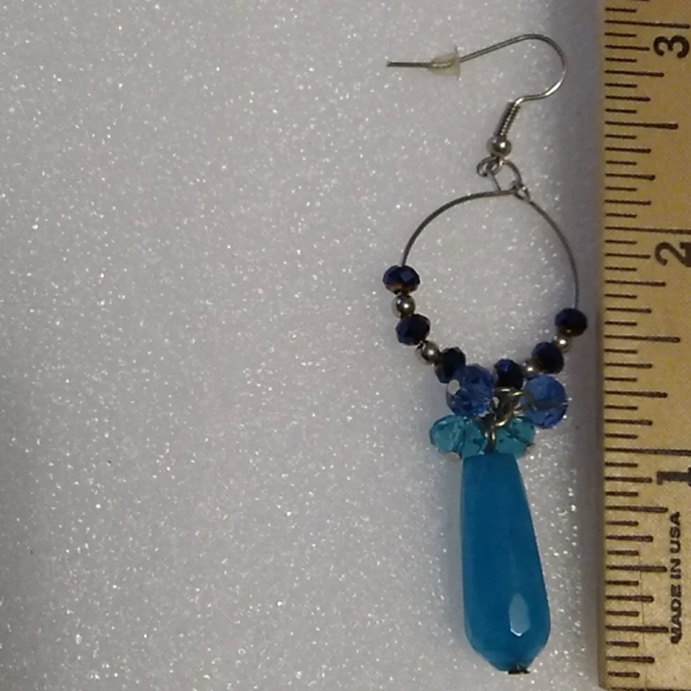Nwt Blue Crystal Earrings - Picture 3 of 5